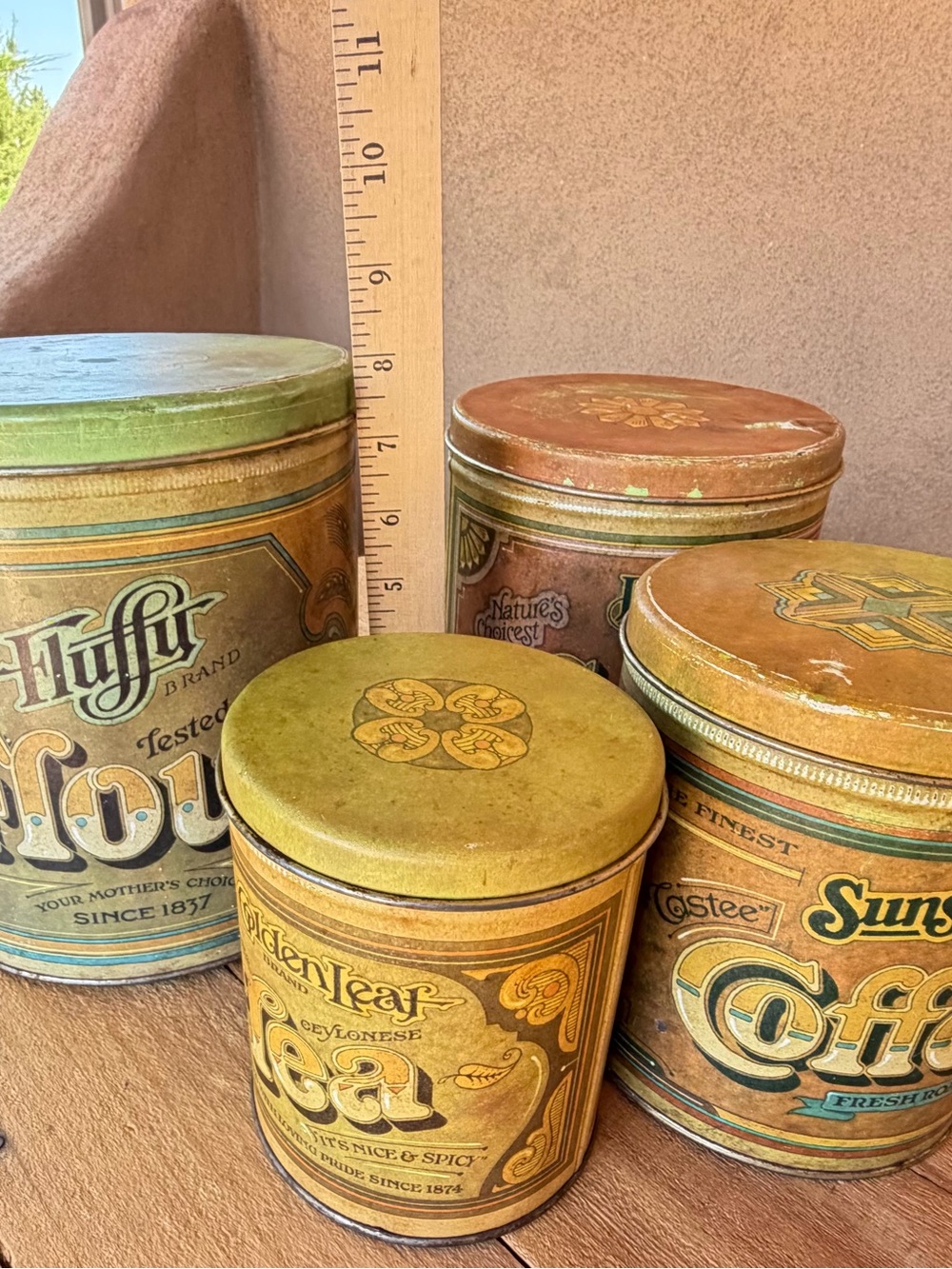 1970s Fluffy Nesting Kitchen Canister Set Metal Tins Farmhouse Country Cottage - Picture 5 of 10